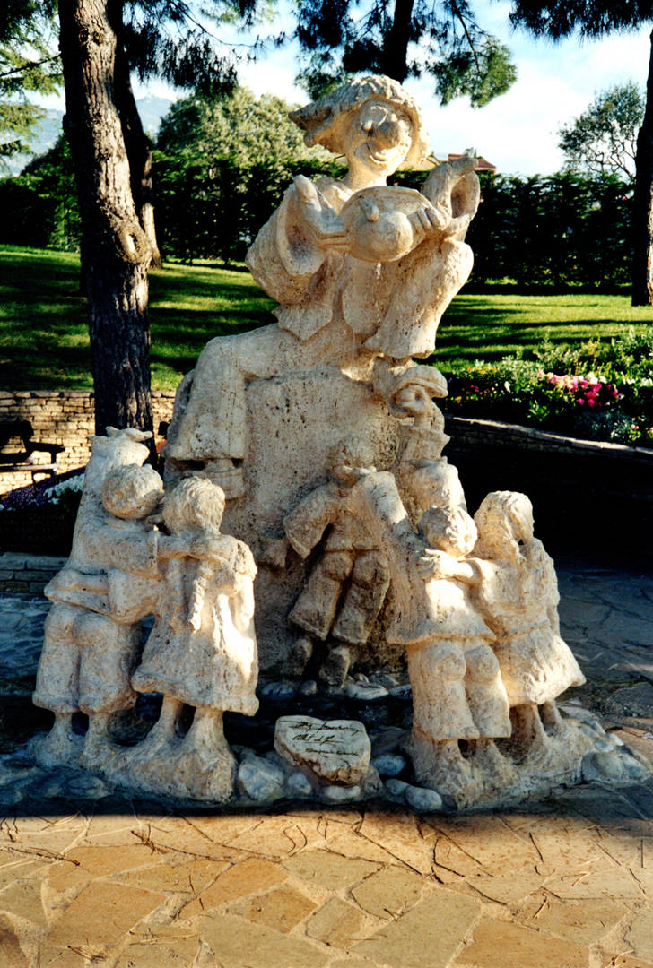 Fontaine Universelle de Droits de l'Enfant